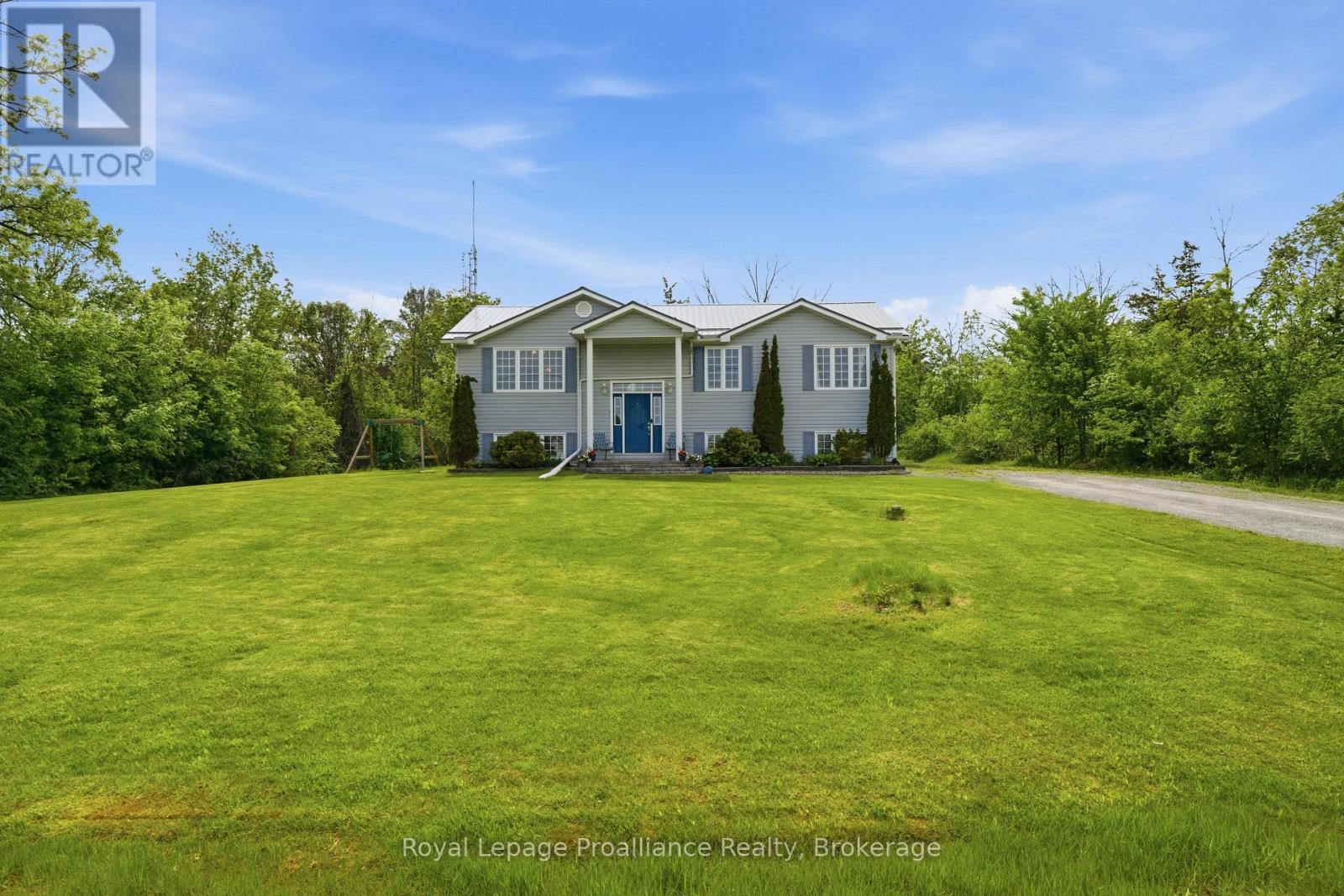 727 Mitchell Road, Belleville, Ontario  K8N 4Z6 - Photo 2 - X13225110
