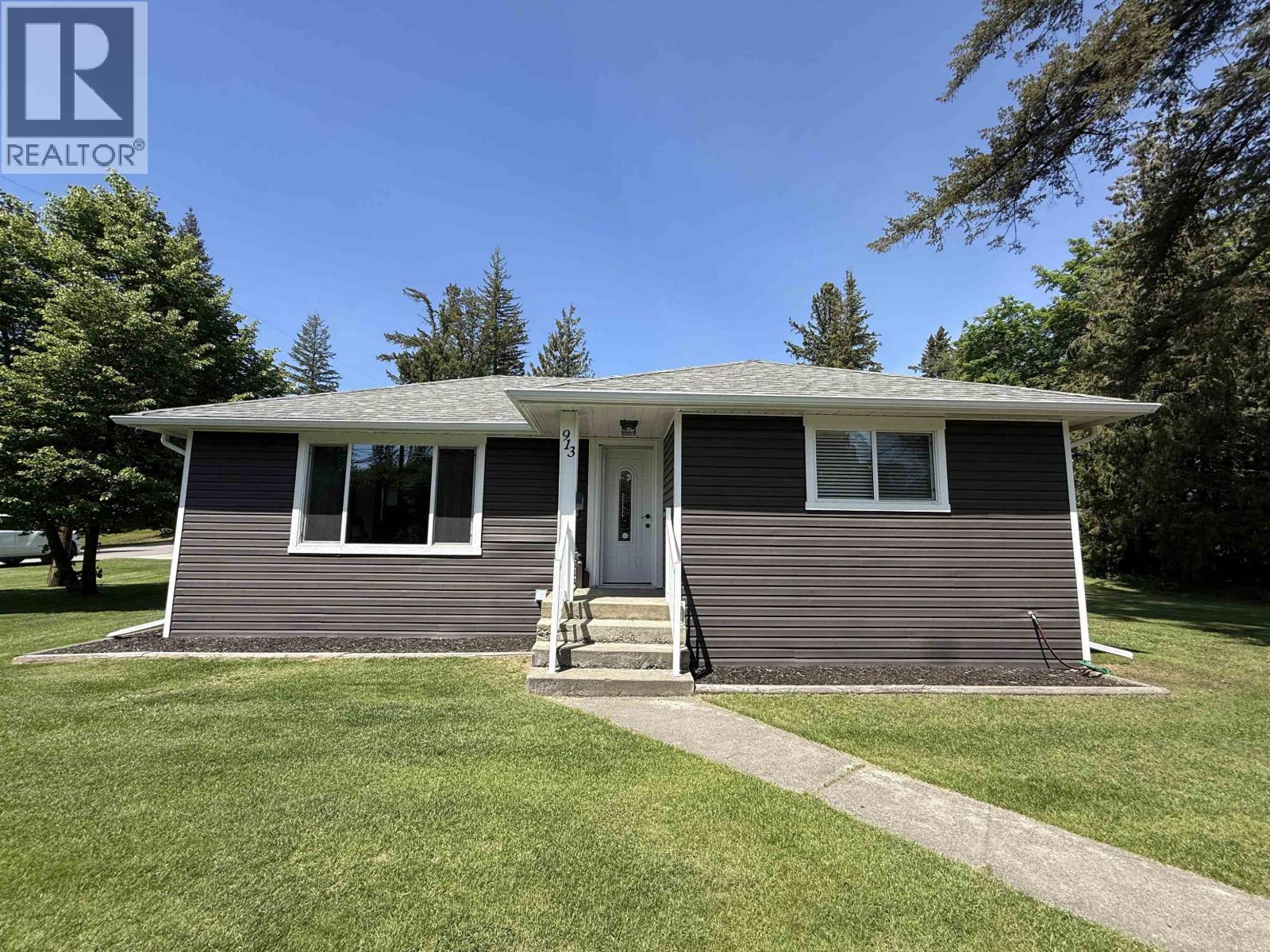 913 Johnston Avenue, Quesnel, British Columbia  V2J 3B9 - Photo 31 - R3130482