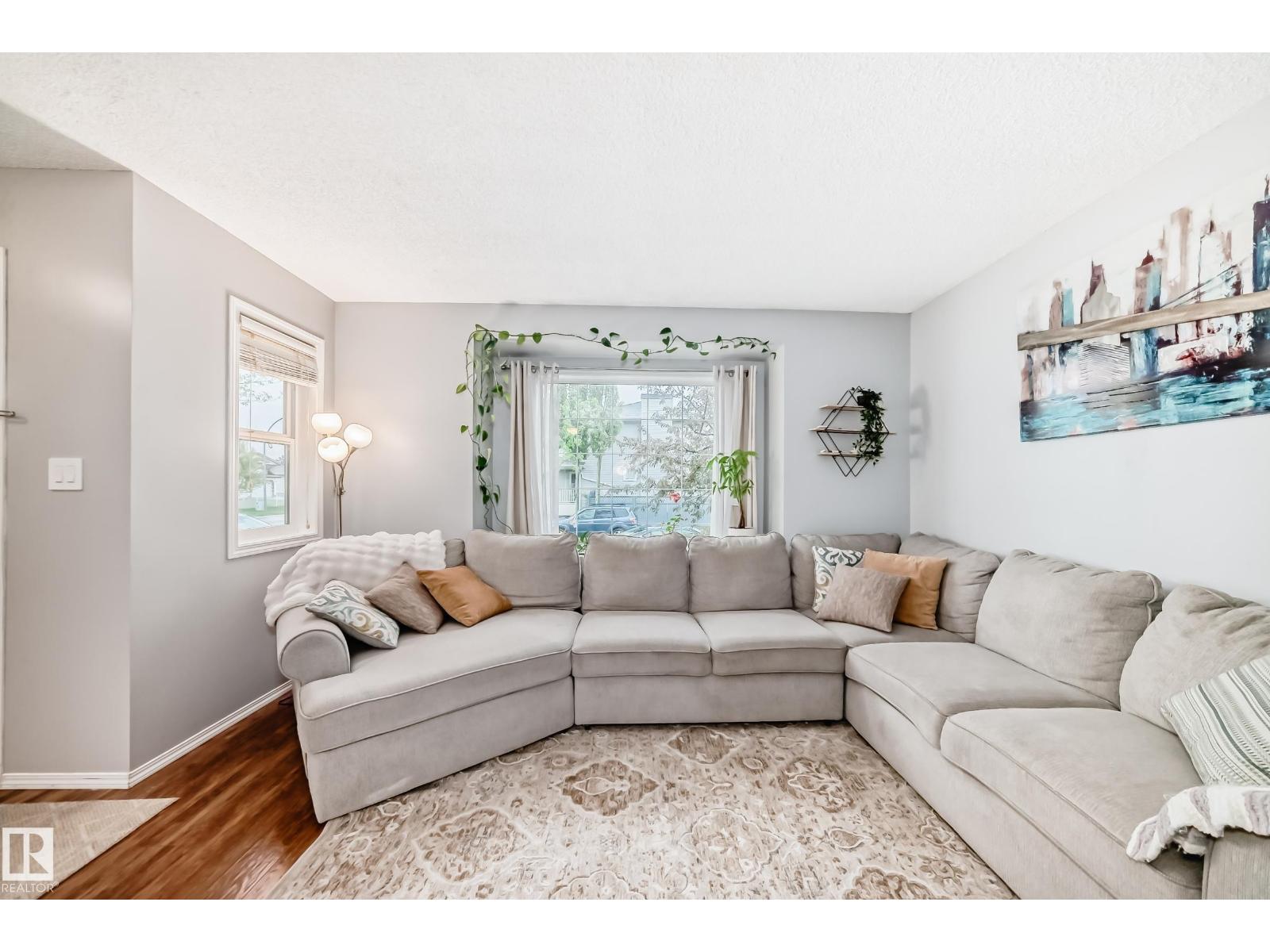 17233 88 St Nw, Edmonton, Alberta  T5Z 3R4 - Photo 9 - E4491169