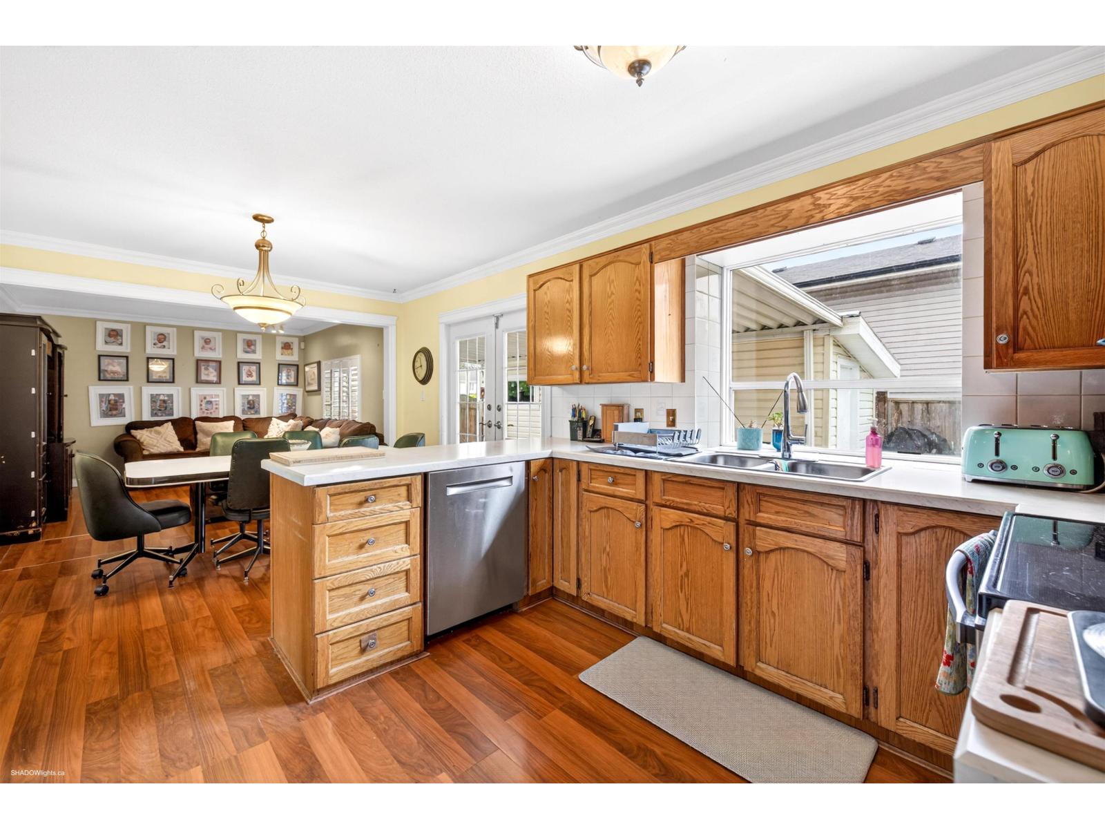 14186 66a Avenue, Surrey, British Columbia  V3W 9N7 - Photo 12 - R3129644