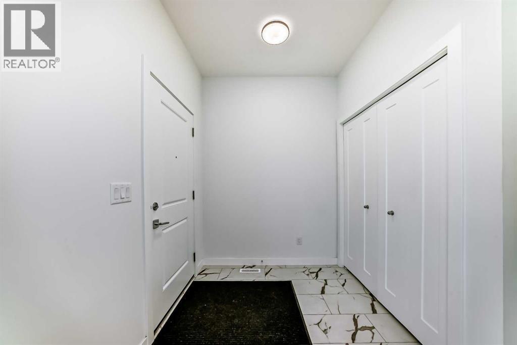 7403 202 Avenue Se, Calgary, Alberta  T3S 0E8 - Photo 2 - A2300799