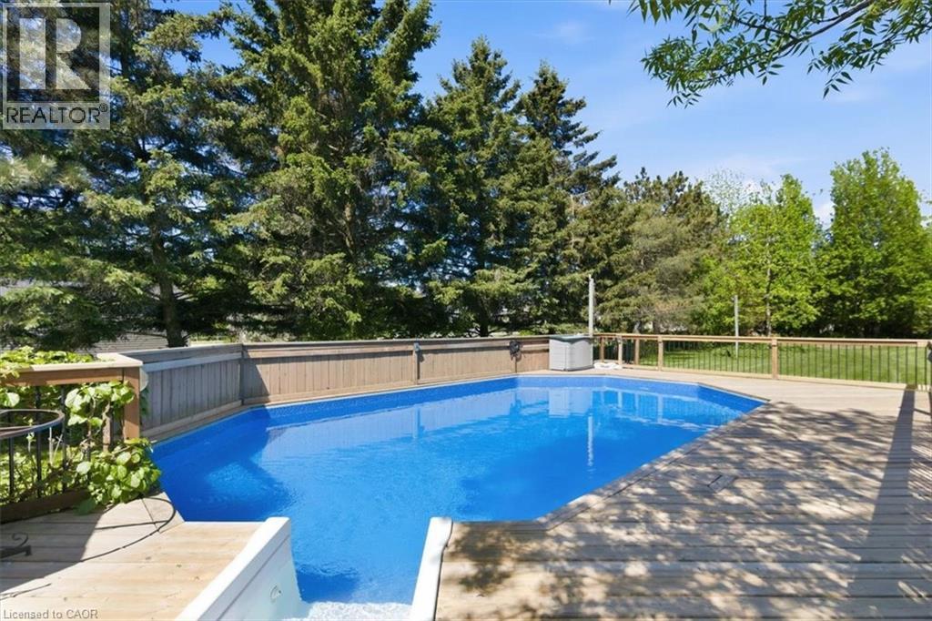 26 Sideroad 18, Fergus, Ontario  N1M 2W3 - Photo 2 - 40835342