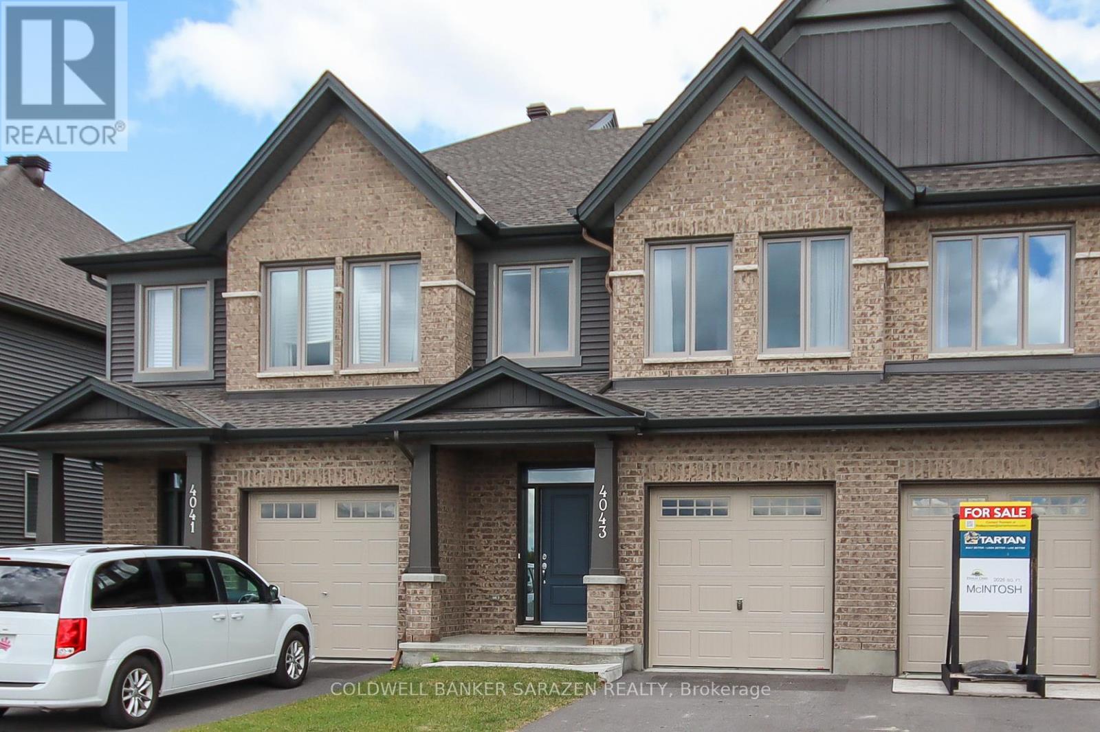 4043 Kelly Farm Drive, Ottawa, Ontario K1T 0E3 - Photo 2 - X13225174