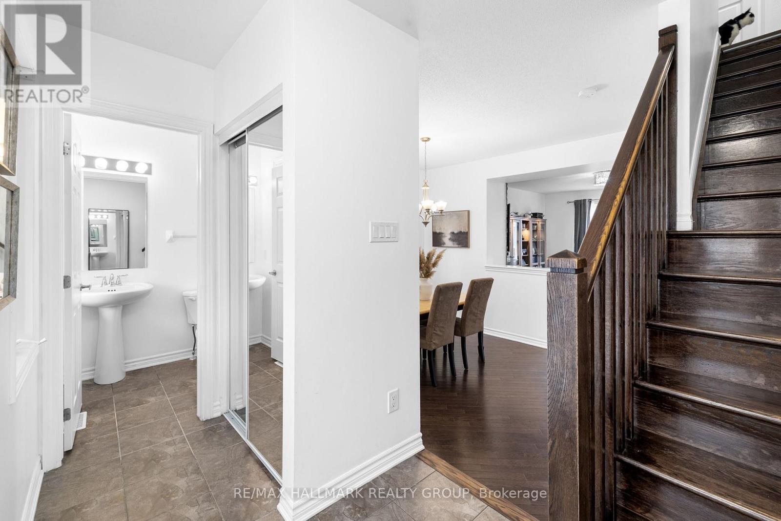 529 Dundonald Drive, Ottawa, Ontario  K2J 5X1 - Photo 4 - X13225192