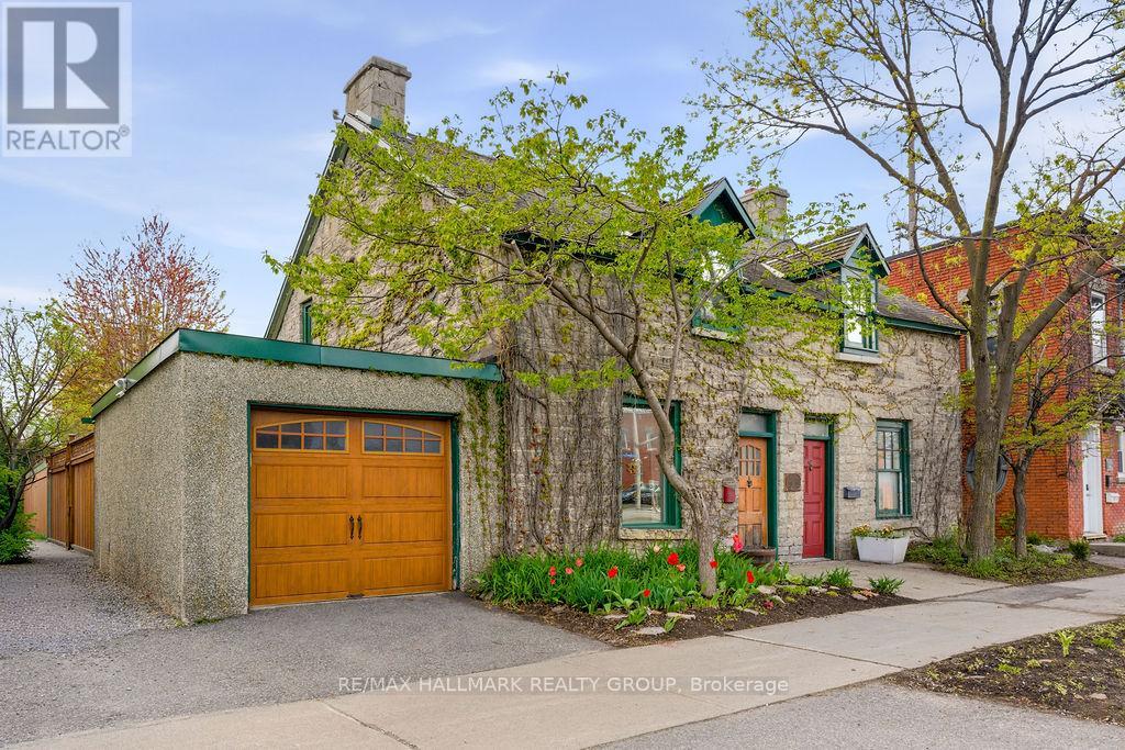 176 KING EDWARD AVENUE, Ottawa, Ontario