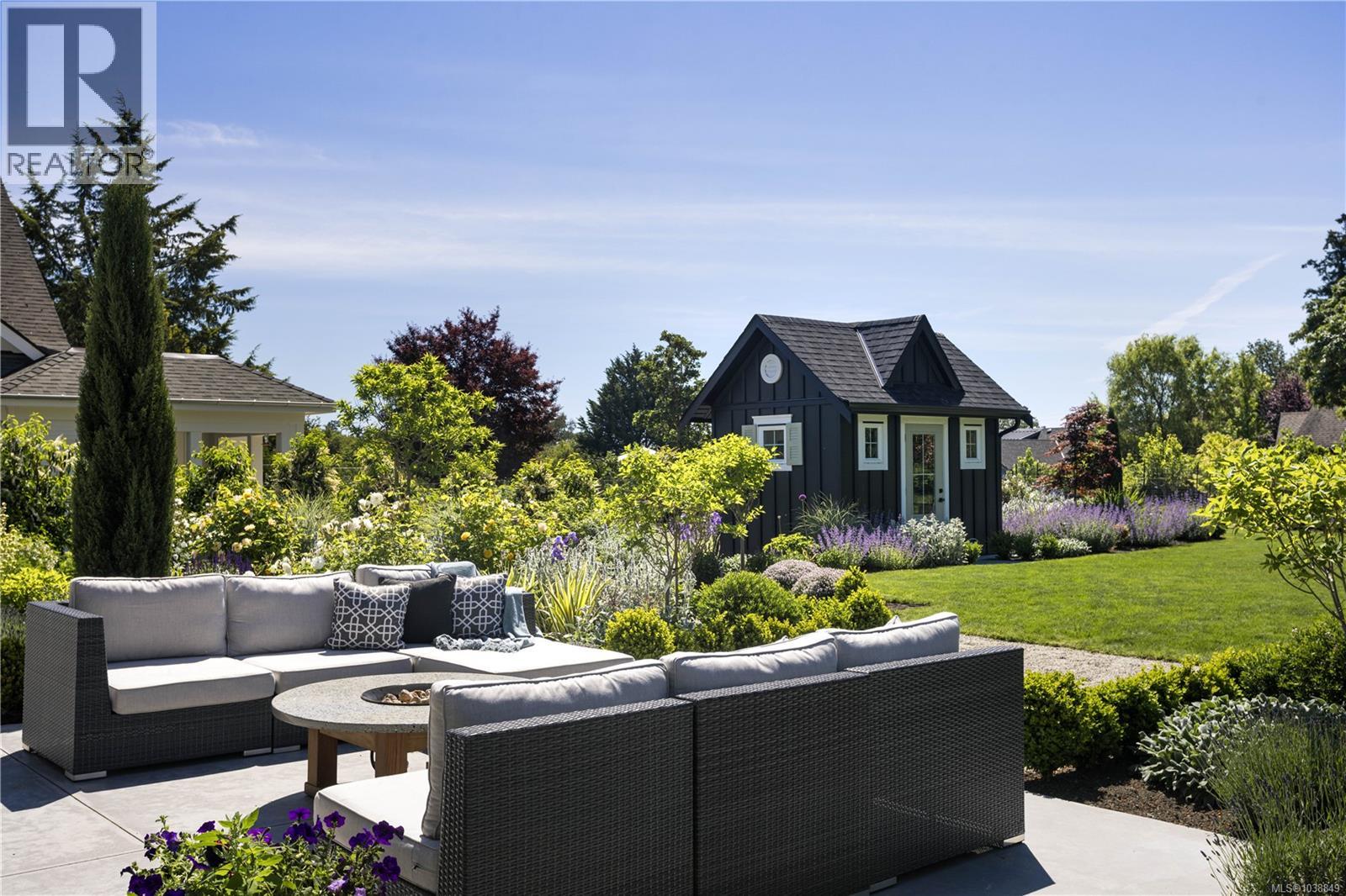 839 Clayton Rd, North Saanich, British Columbia  V8L 5M3 - Photo 39 - 1038849