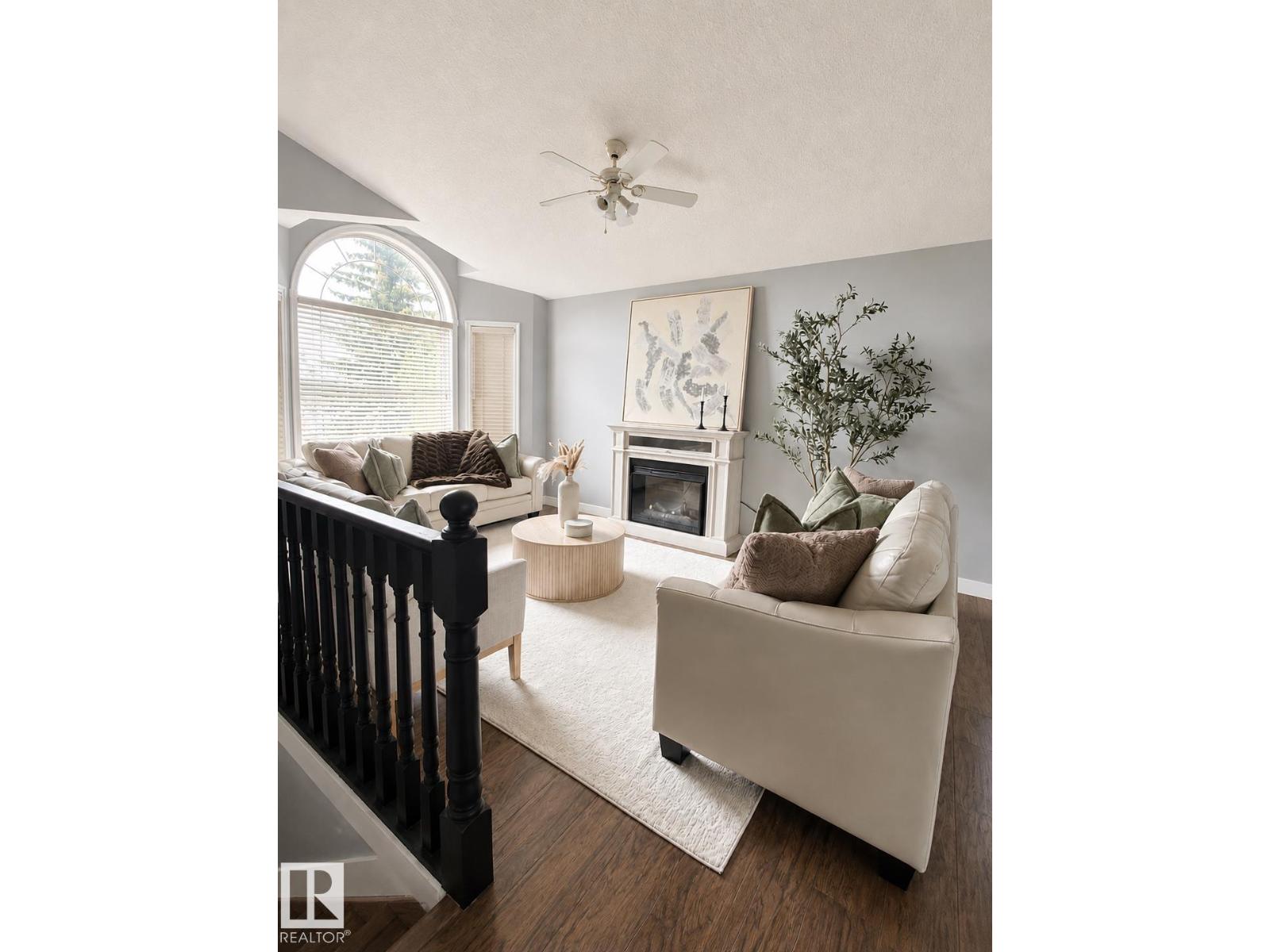 313 Jillings Cr Nw, Edmonton, Alberta  T6L 6N1 - Photo 6 - E4491131