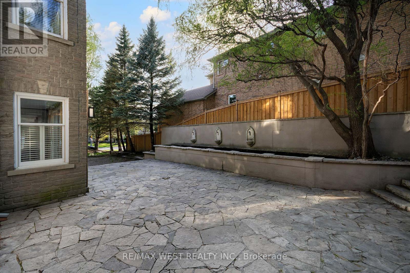 5 Humberview Drive, Vaughan, Ontario  L4H 1B1 - Photo 45 - N13172040