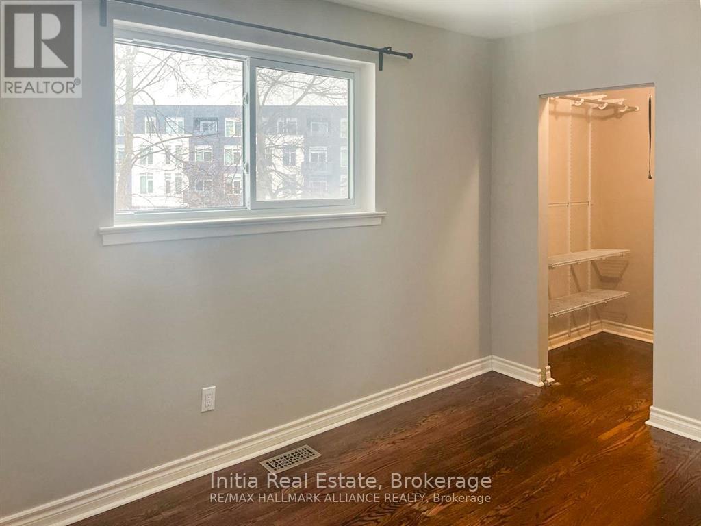 Main - 15 Grove Park Crescent, Toronto, Ontario  M2J 2C7 - Photo 9 - C13225178