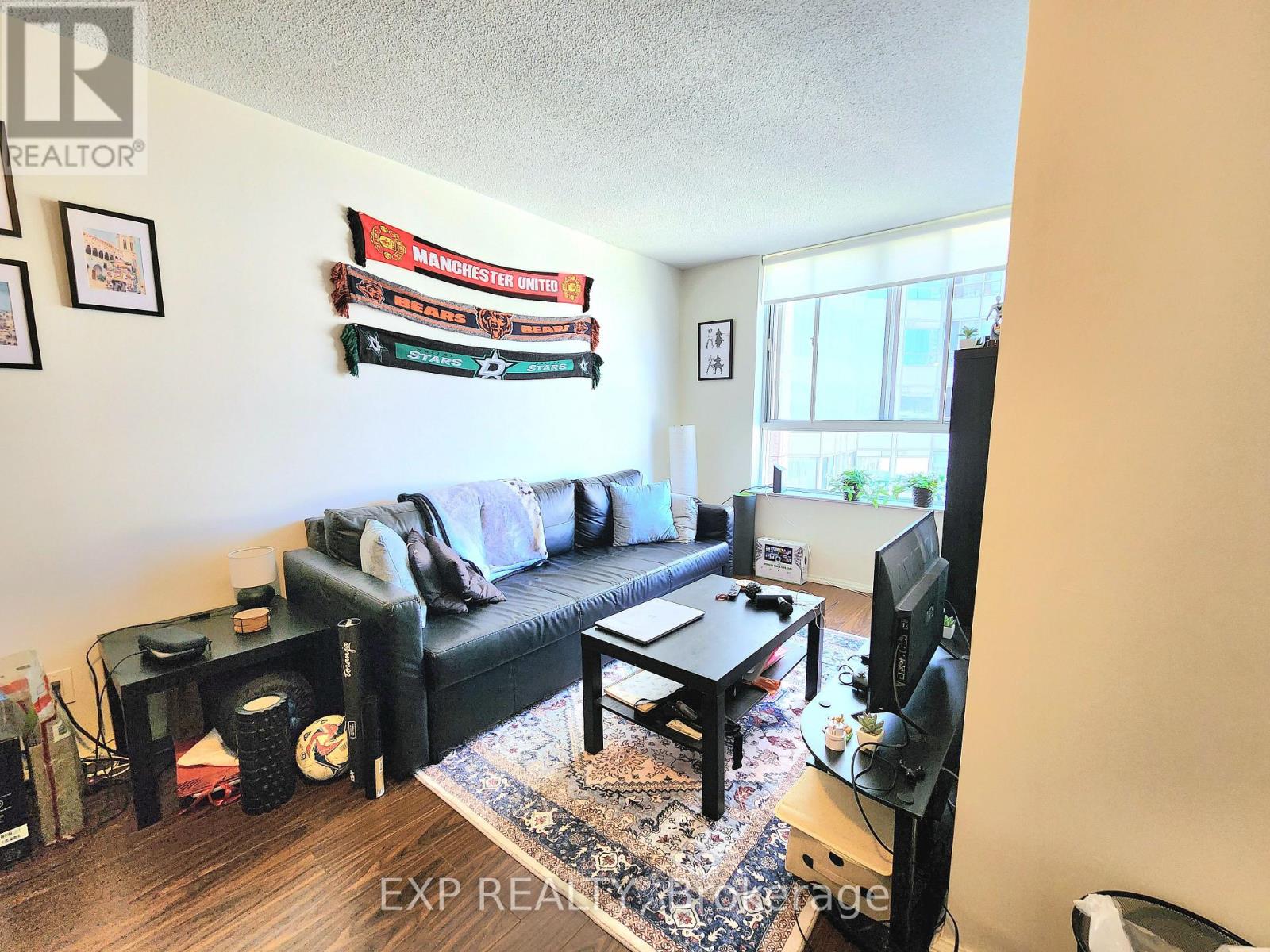 1421 - 711 Bay Street, Toronto, Ontario  M5G 2J8 - Photo 4 - C13225218