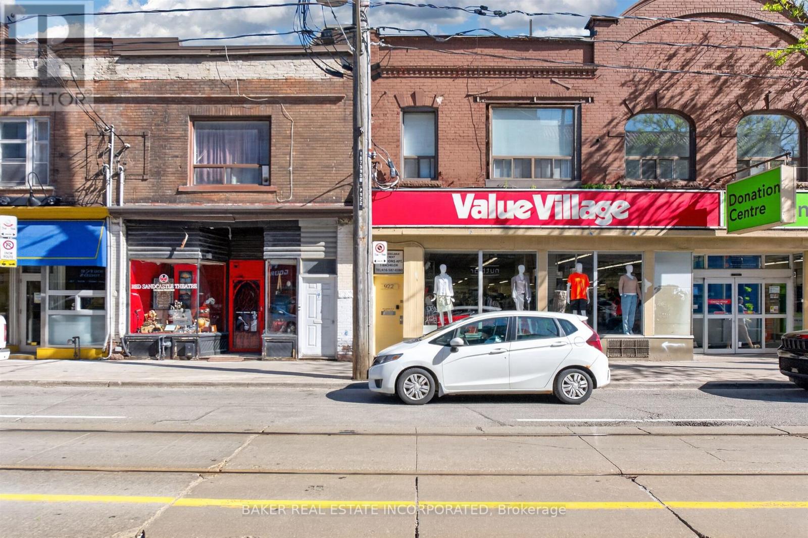 2 - 922 Queen Street E, Toronto, Ontario  M4M 1J5 - Photo 2 - E13225114