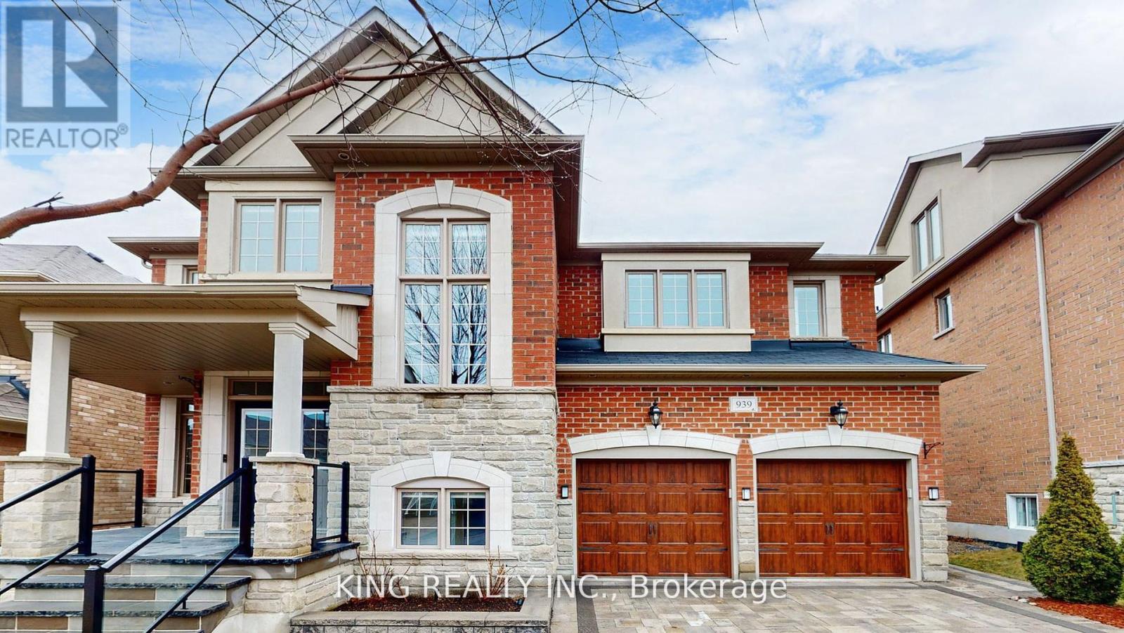 939 GORING CIRCLE, Newmarket, Ontario