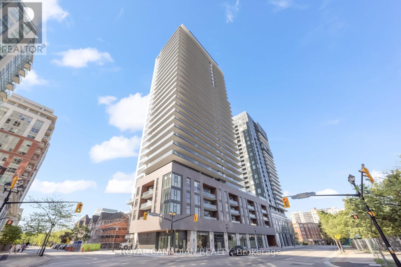 610 - 2075 Lakeshore Road, Burlington, Ontario  L7R 0H3 - Photo 2 - W13225096