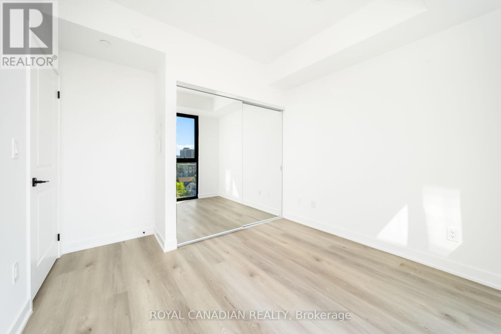 610 - 2075 Lakeshore Road, Burlington, Ontario  L7R 0H3 - Photo 21 - W13225096