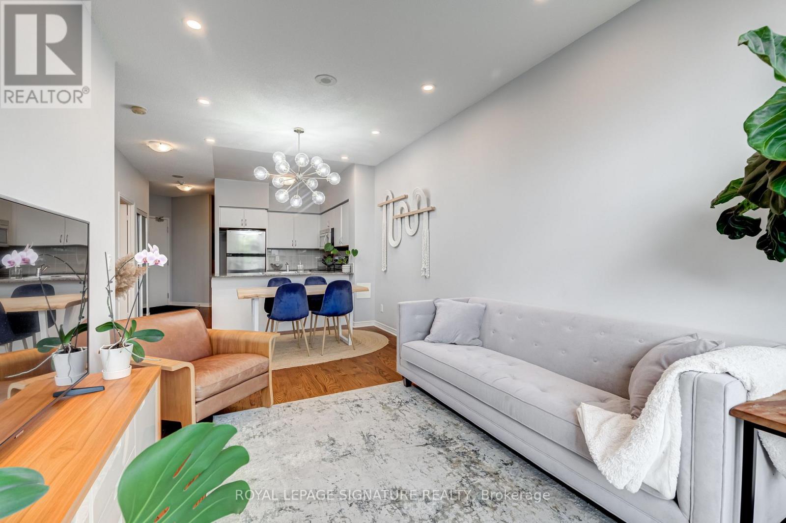 204 - 2230 Lake Shore Boulevard W, Toronto, Ontario  M8V 0B2 - Photo 10 - W13225134