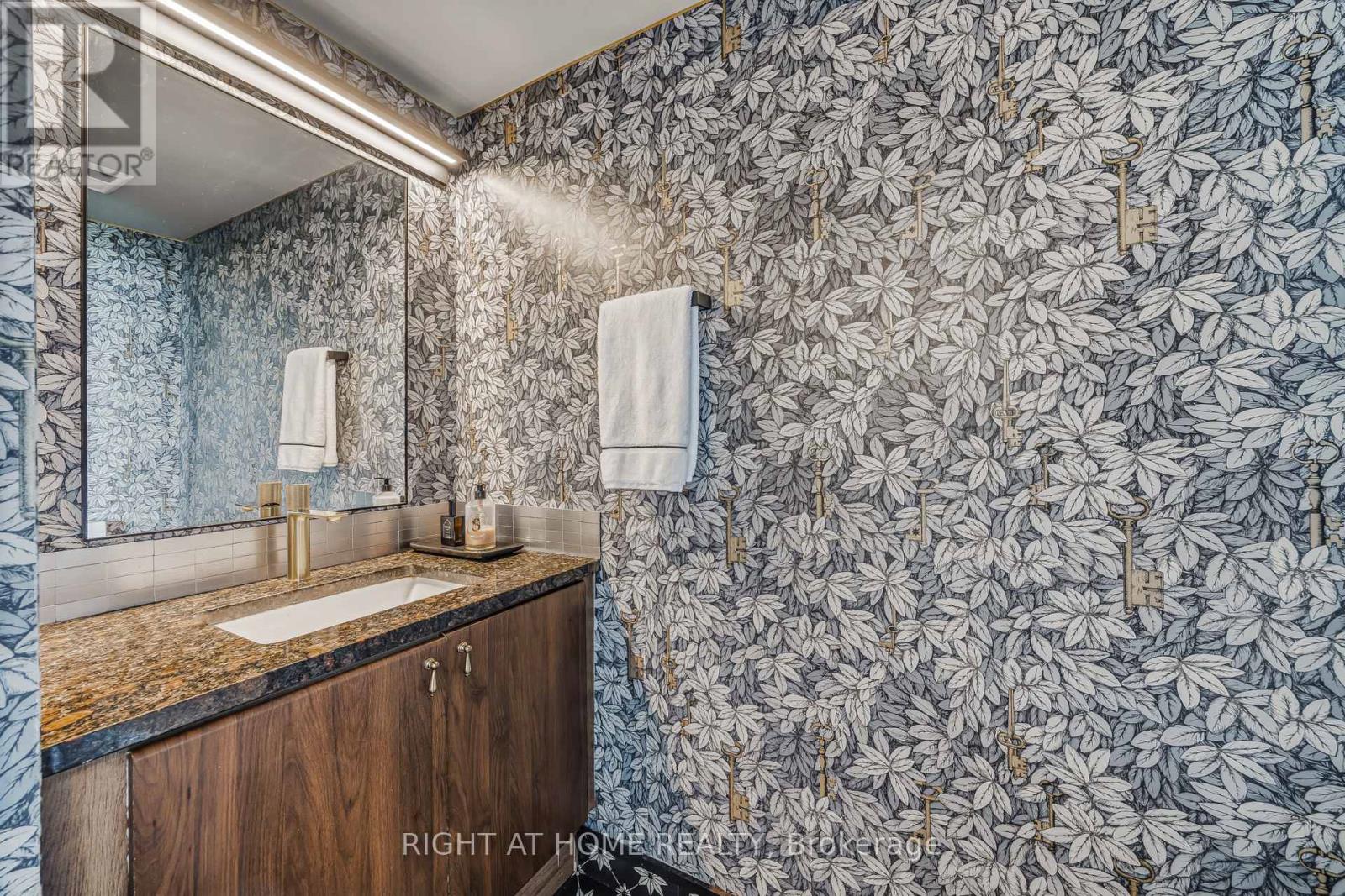 612 - 250 Manitoba Street, Toronto, Ontario  M8Y 4G8 - Photo 16 - W13225190