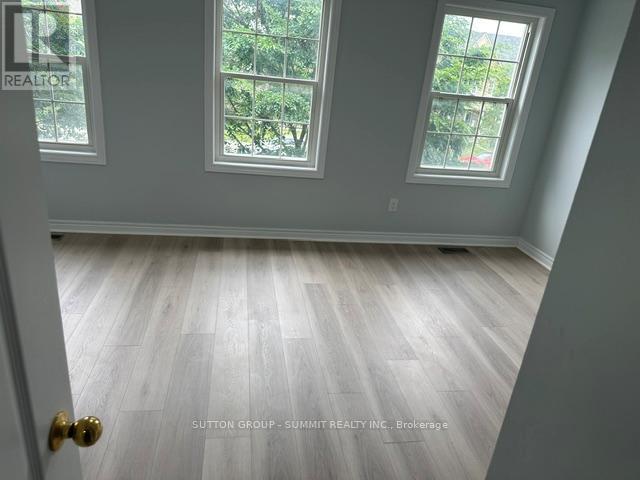5440 Tenth Line W, Mississauga, Ontario  L5M 0G5 - Photo 3 - W13225196