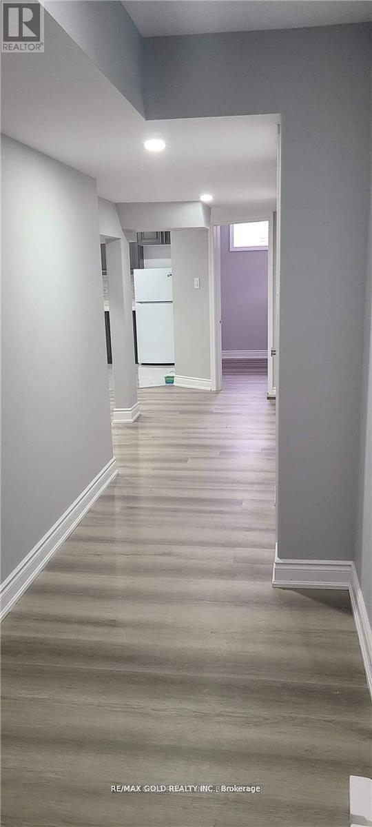 Bsmt - 19 Adventura Road, Brampton, Ontario  L7A 5A7 - Photo 7 - W13225200