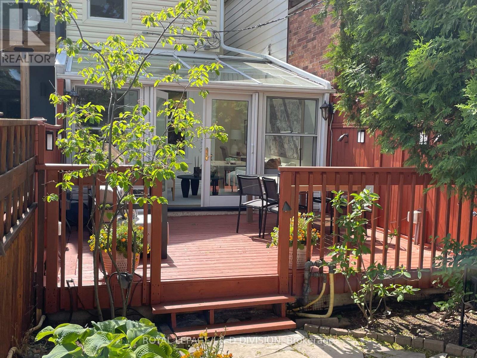 477 Roxton Road, Toronto, Ontario  M6G 3R5 - Photo 41 - C13112044