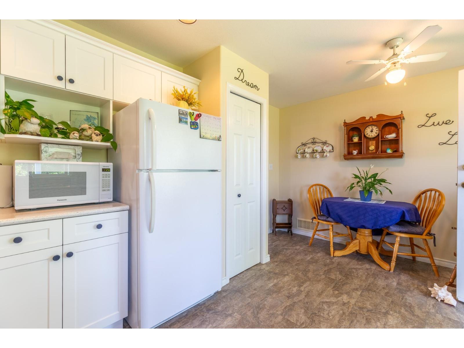 46371 Ranchero Drive, Sardis East Vedder, Chilliwack, British Columbia  V4Z 1K2 - Photo 15 - R3130265