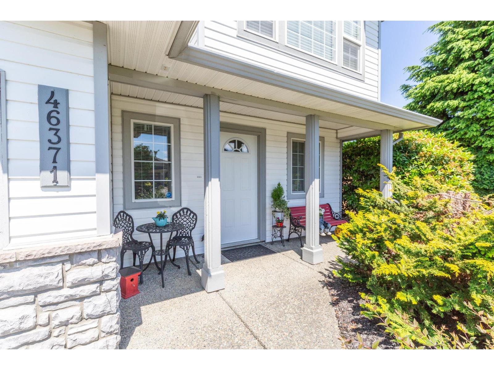 46371 Ranchero Drive, Sardis East Vedder, Chilliwack, British Columbia  V4Z 1K2 - Photo 3 - R3130265