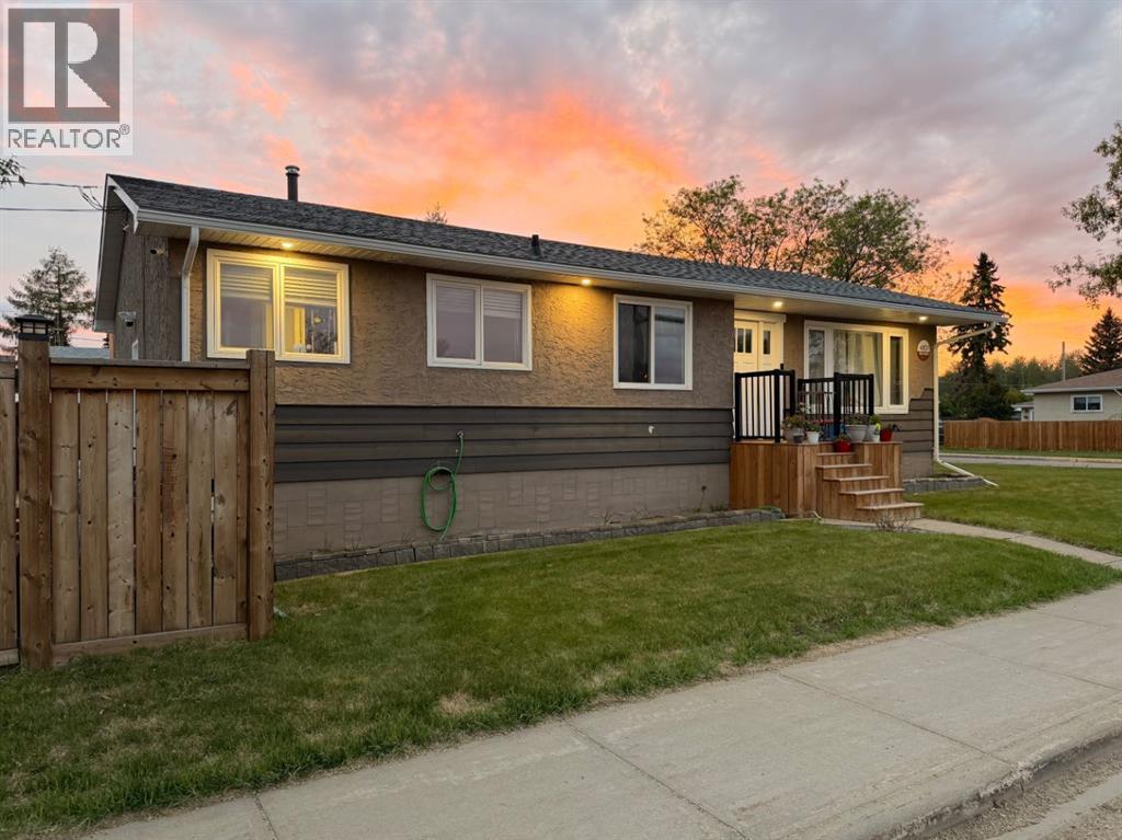 4801 58th Avenue, High Prairie, Alberta T0G 1E0 - Photo 1 - A2315864