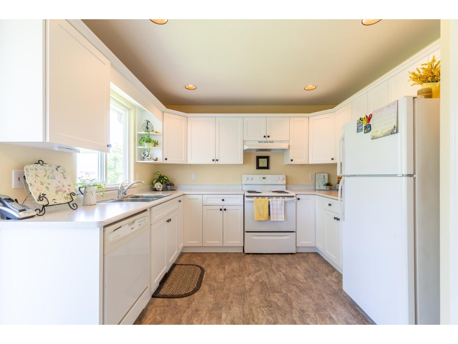 46371 Ranchero Drive, Sardis East Vedder, Chilliwack, British Columbia  V4Z 1K2 - Photo 11 - R3130265