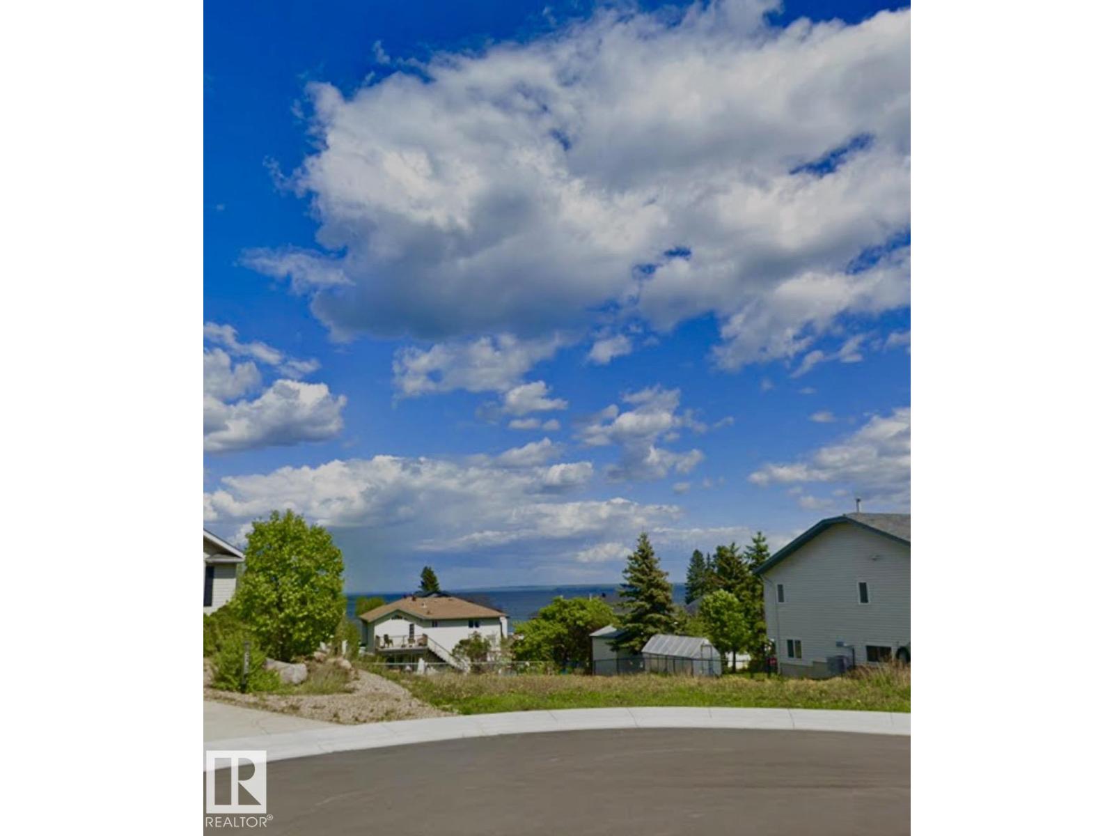 906 26 St, Cold Lake, Alberta  T9M 1K7 - Photo 1 - E4491175