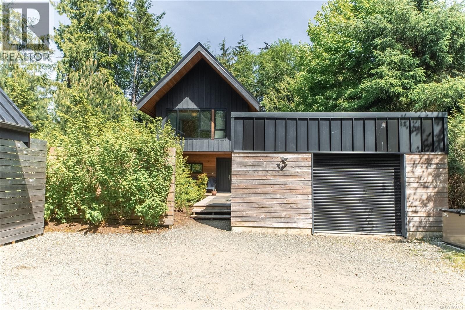 1156 Pacific Rim Hwy, Tofino, British Columbia  V0R 2Z0 - Photo 22 - 1038801