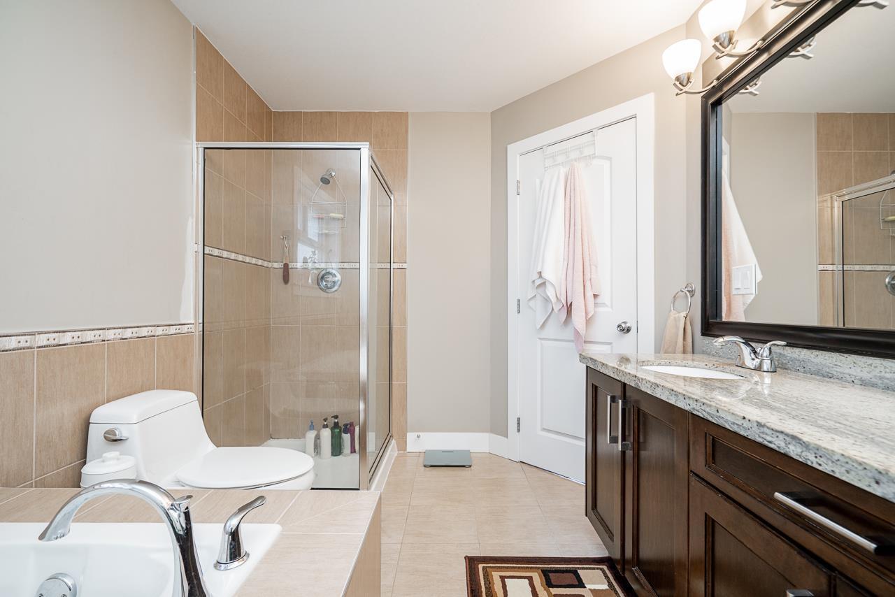 19338 72a Avenue, Surrey, British Columbia  V4N 5X9 - Photo 19 - R3129750
