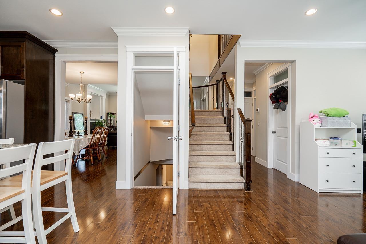 19338 72a Avenue, Surrey, British Columbia  V4N 5X9 - Photo 15 - R3129750