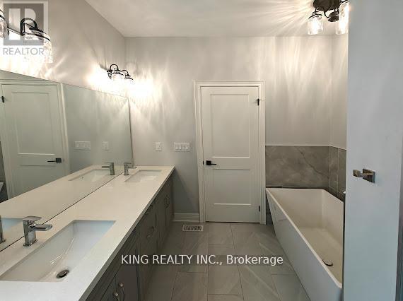 1043 Kettle Court, Fort Erie, Ontario  L2A 0E7 - Photo 20 - X13225130