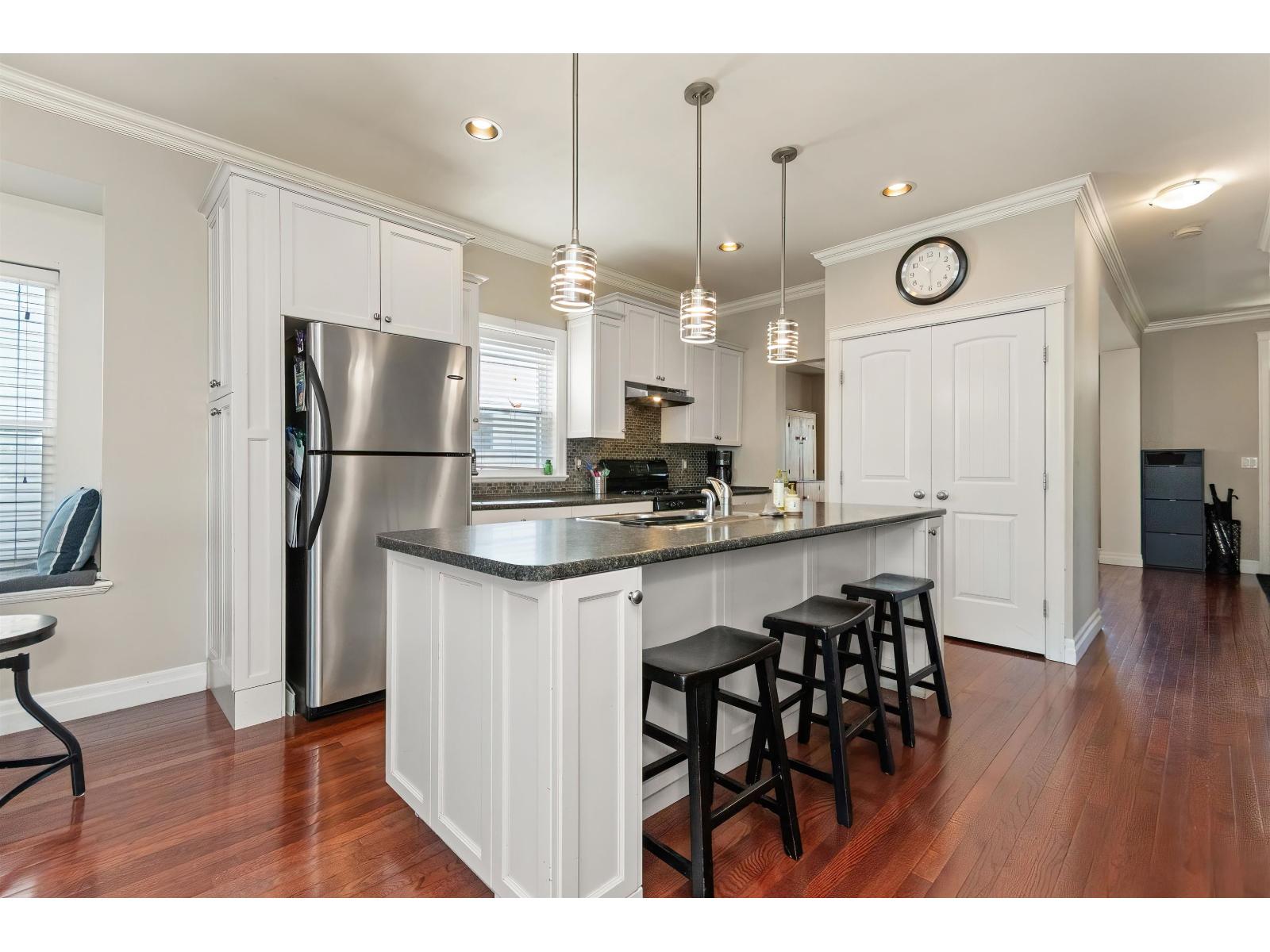 34609 7 Avenue, Abbotsford, British Columbia  V2S 8P4 - Photo 12 - R3129416