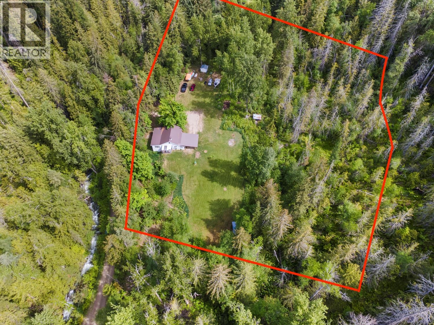 5510 Duck Creek Road, Wynndel, British Columbia V0B 2N2 - Photo 4 - 10388778