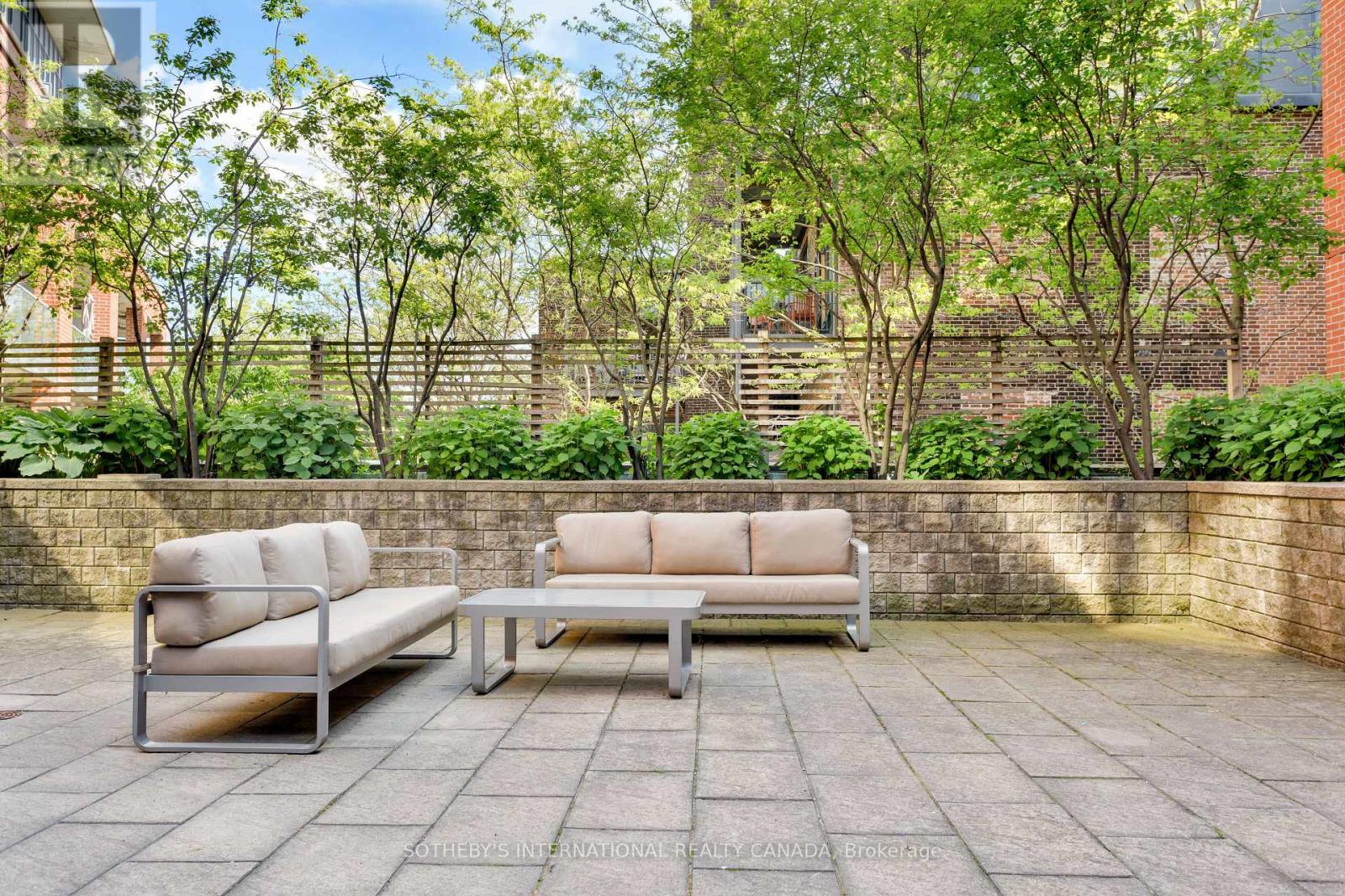 402 - 369 Sorauren Avenue, Toronto, Ontario  M6R 3C1 - Photo 30 - W13222360
