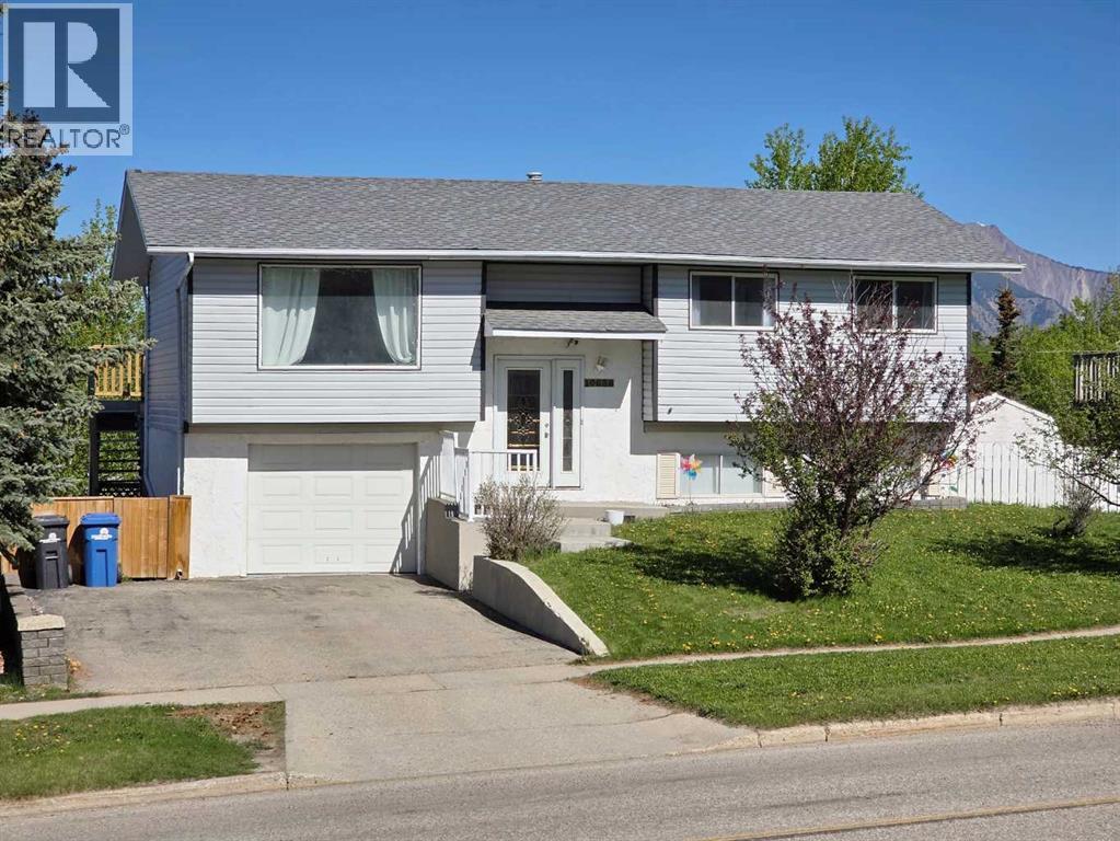 10638 Shand Avenue, Grande Cache, Alberta  T0E 0Y0 - Photo 1 - A2316642