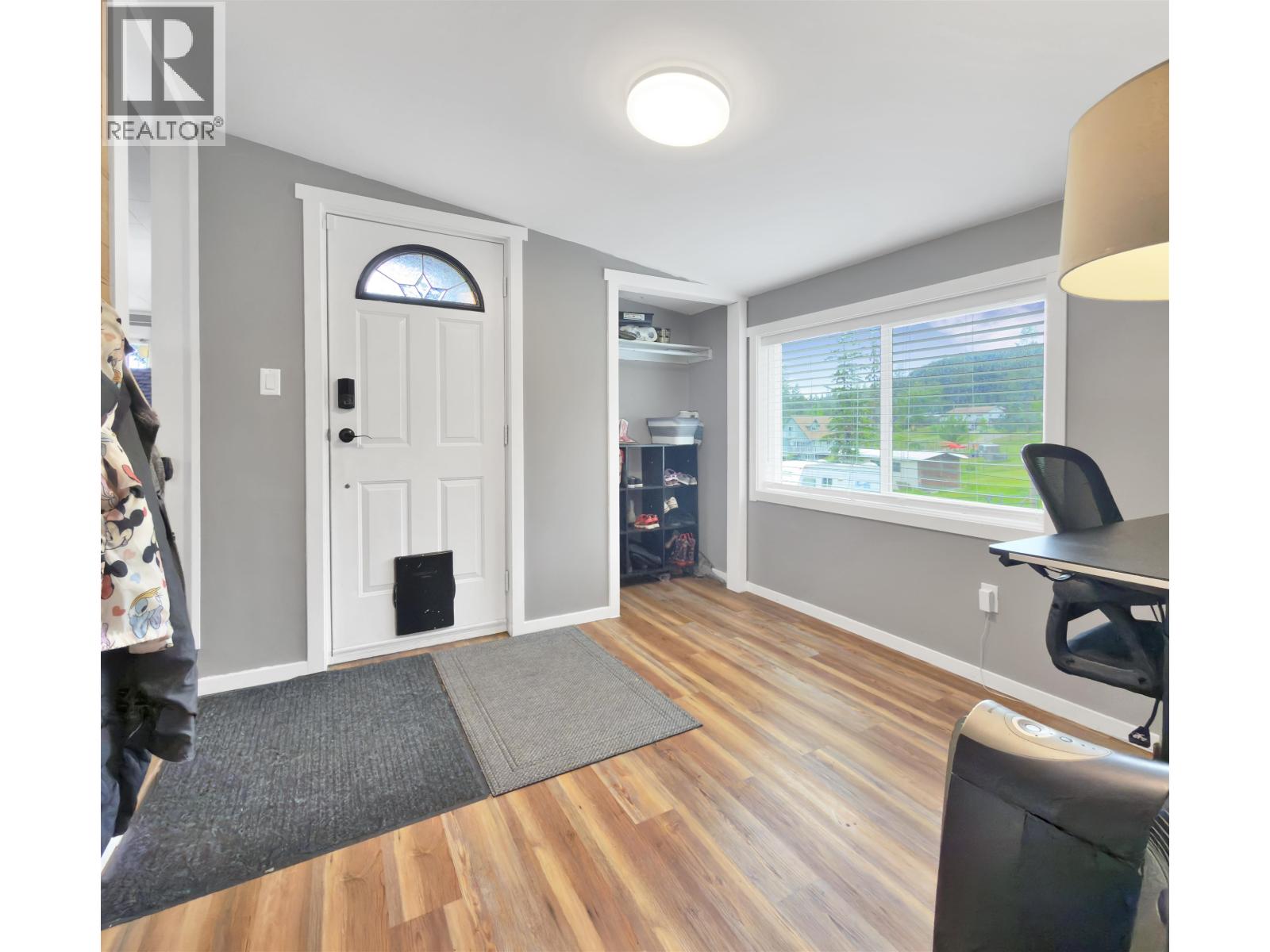 642 Hodgson Road, Williams Lake, British Columbia  V2G 3P9 - Photo 3 - R3130240