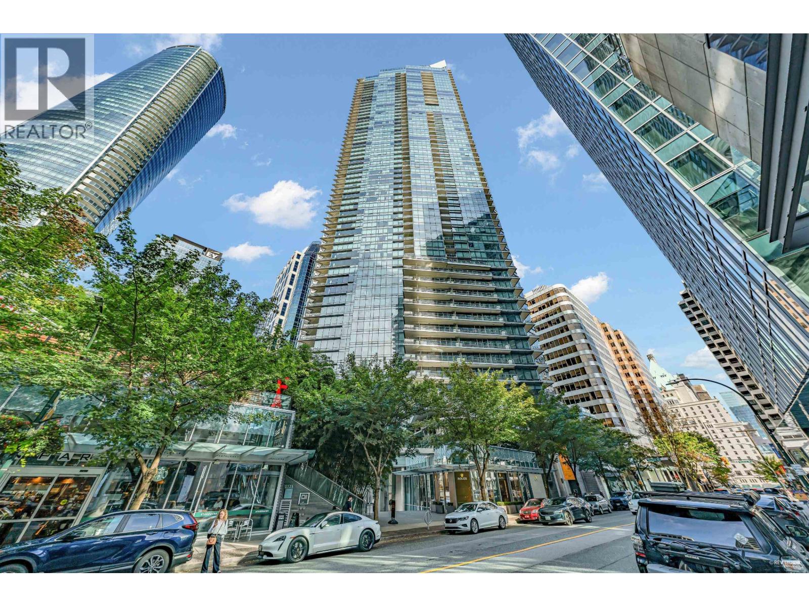 2407 1111 Alberni Street, Vancouver, British Columbia  V6E 4V2 - Photo 1 - R3130284
