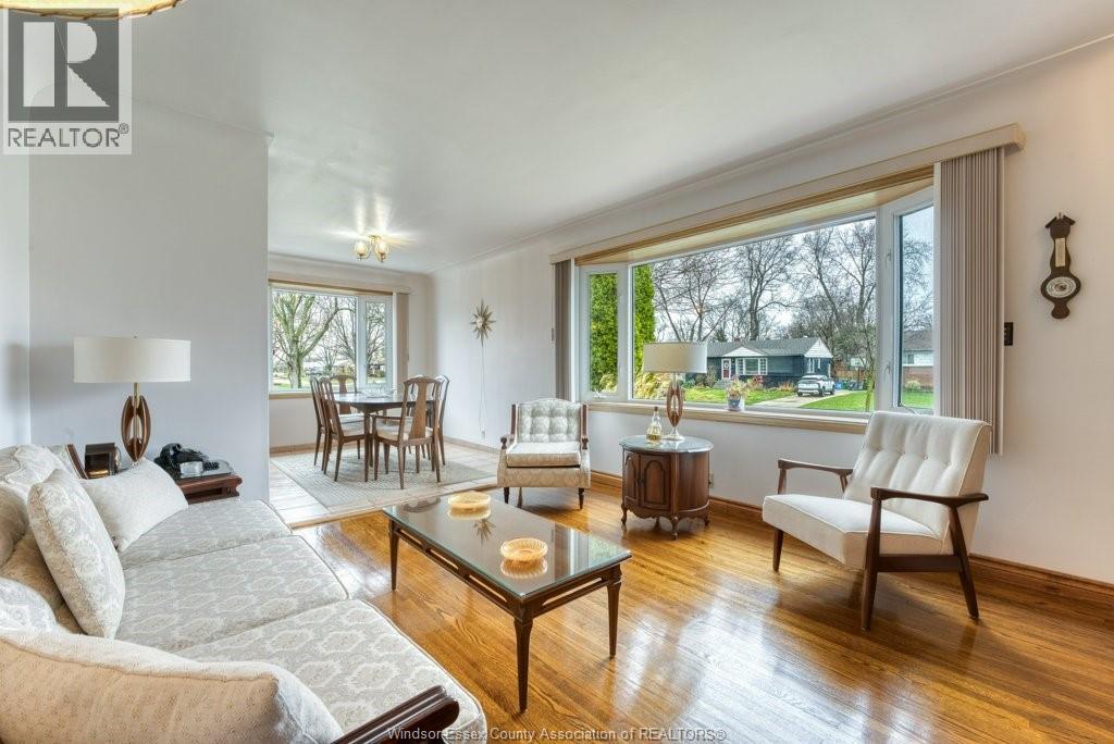 3603 Rockwell Boulevard, Windsor, Ontario  N9E 2B1 - Photo 4 - 26012694