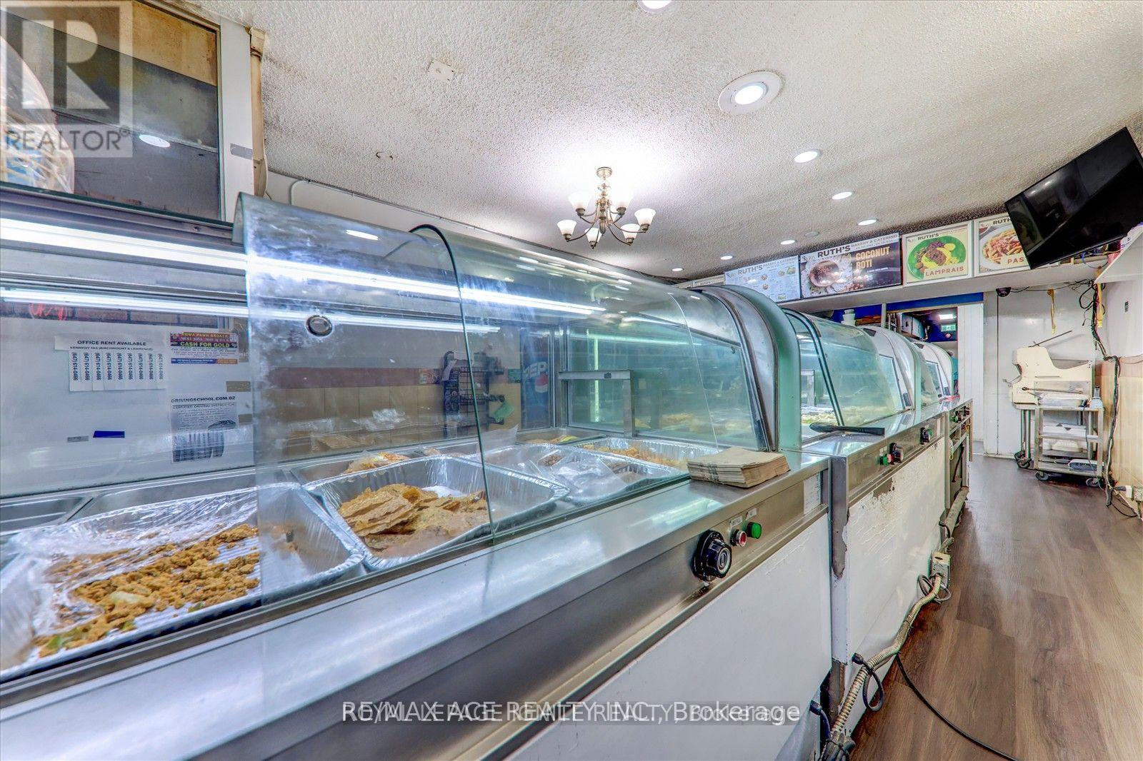 2398 Eglinton Avenue E, Toronto, Ontario  M1K 2P3 - Photo 11 - E13225248