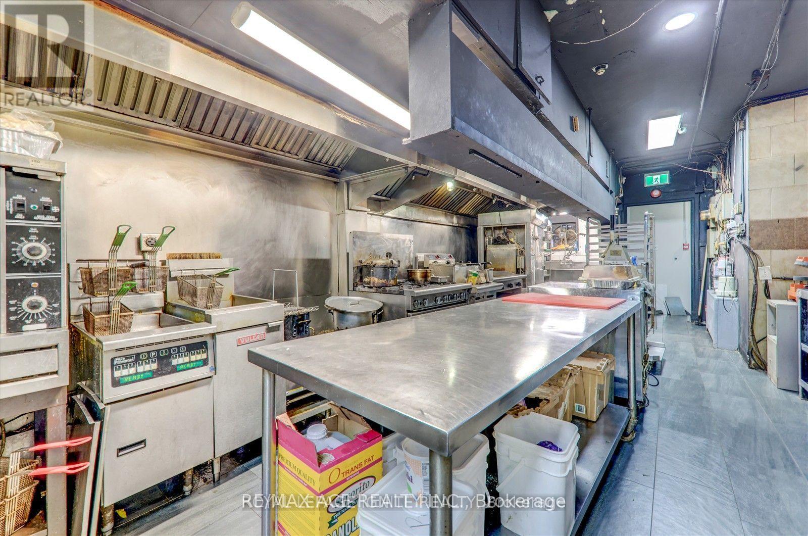 2398 Eglinton Avenue E, Toronto, Ontario  M1K 2P3 - Photo 14 - E13225248