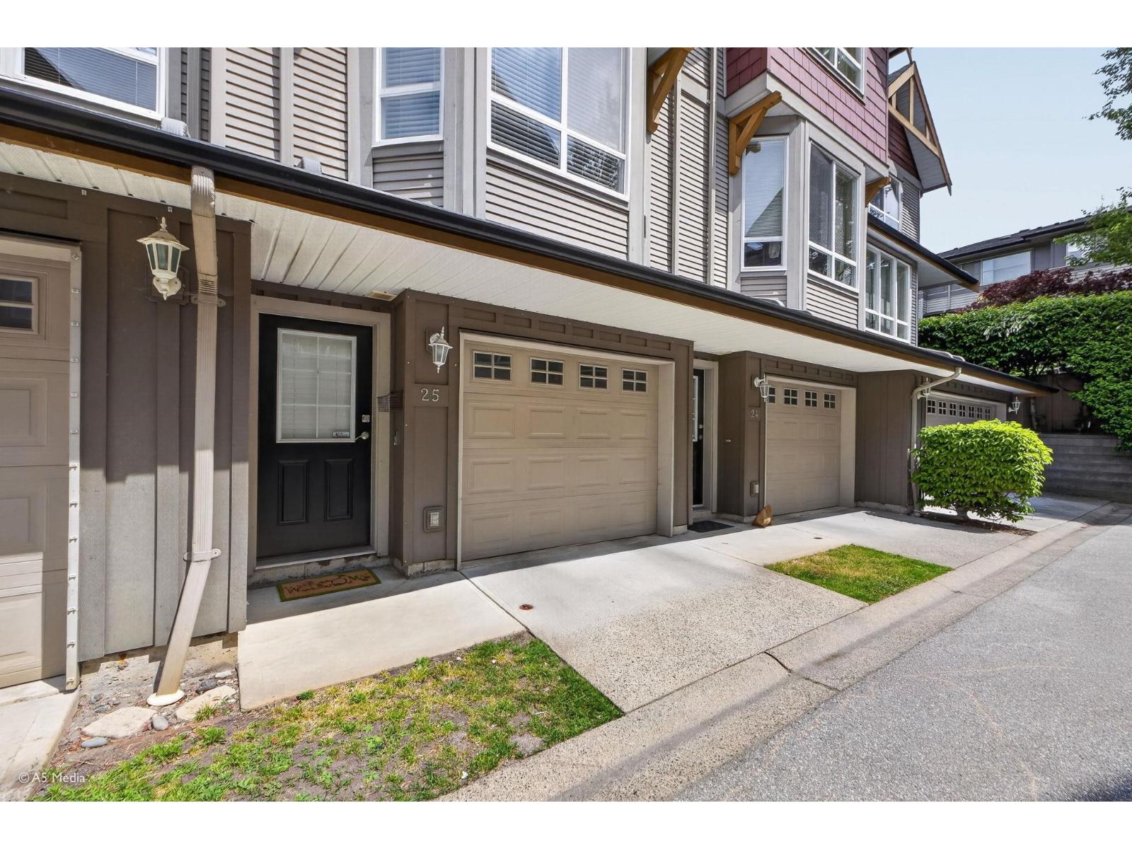 25 16789 60 Avenue, Surrey, British Columbia  V3S 1S8 - Photo 2 - R3130070