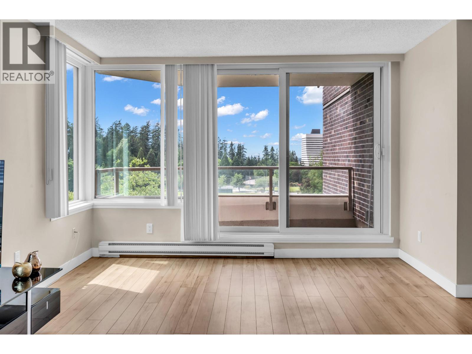 802 5790 Patterson Avenue, Burnaby, British Columbia  V5H 4H6 - Photo 8 - R3130371