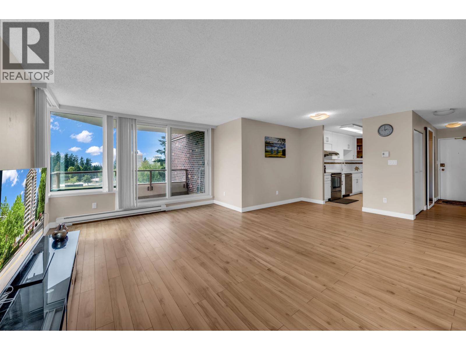 802 5790 Patterson Avenue, Burnaby, British Columbia  V5H 4H6 - Photo 7 - R3130371