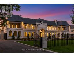 16 SIRONA'S LANE, Aurora, Ontario