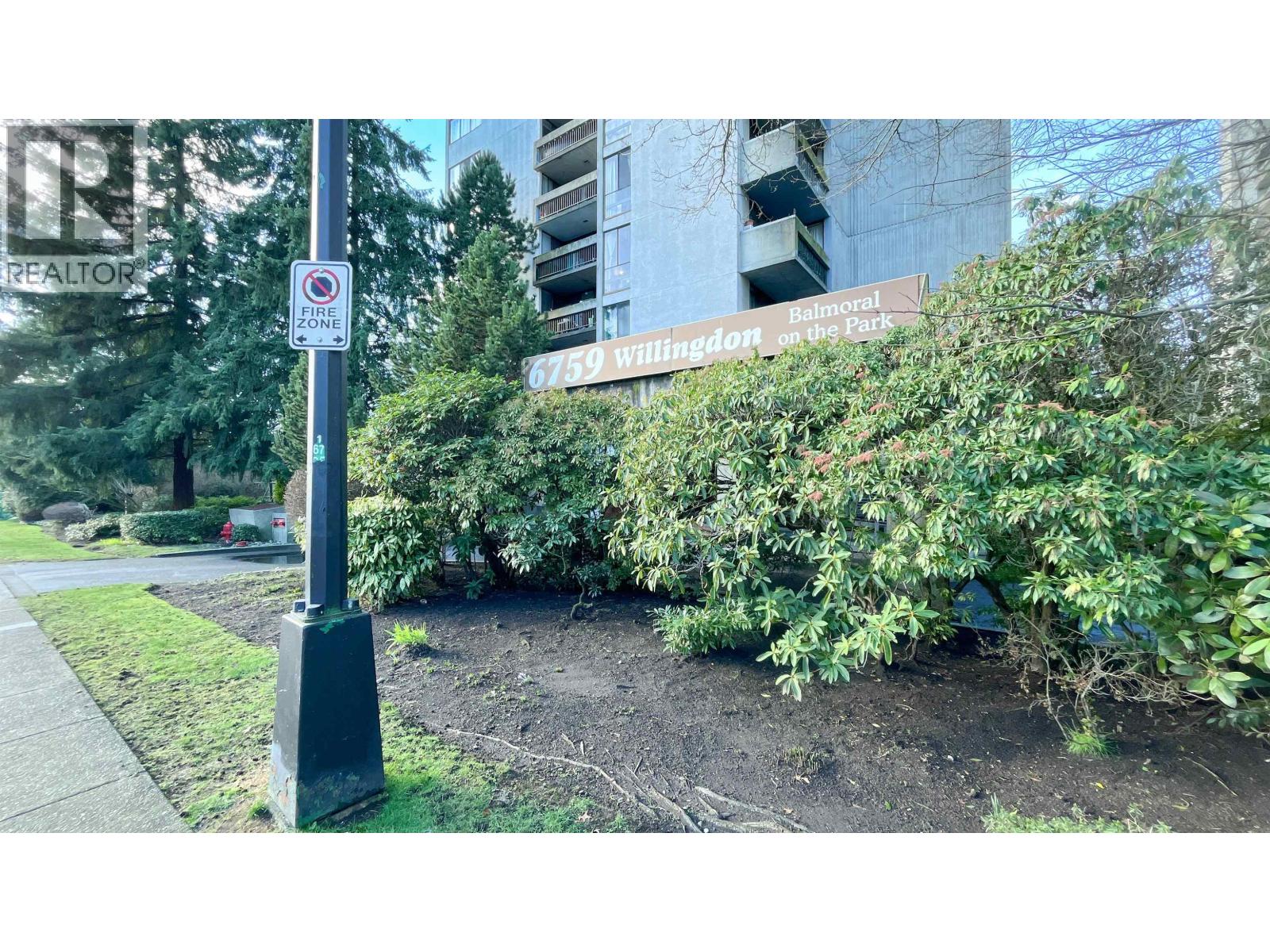 1406 6759 Willingdon Avenue, Burnaby, British Columbia  V5H 3Y9 - Photo 8 - R3090762