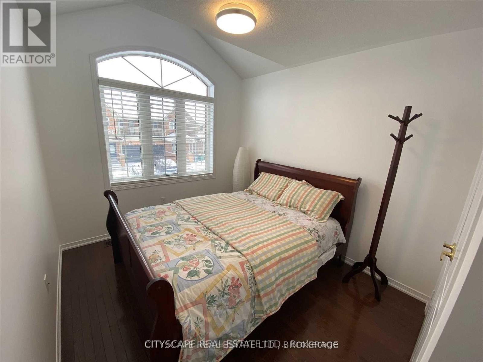 Upper - 20 Pentonville Road, Brampton, Ontario  L6R 3R9 - Photo 13 - W13225234