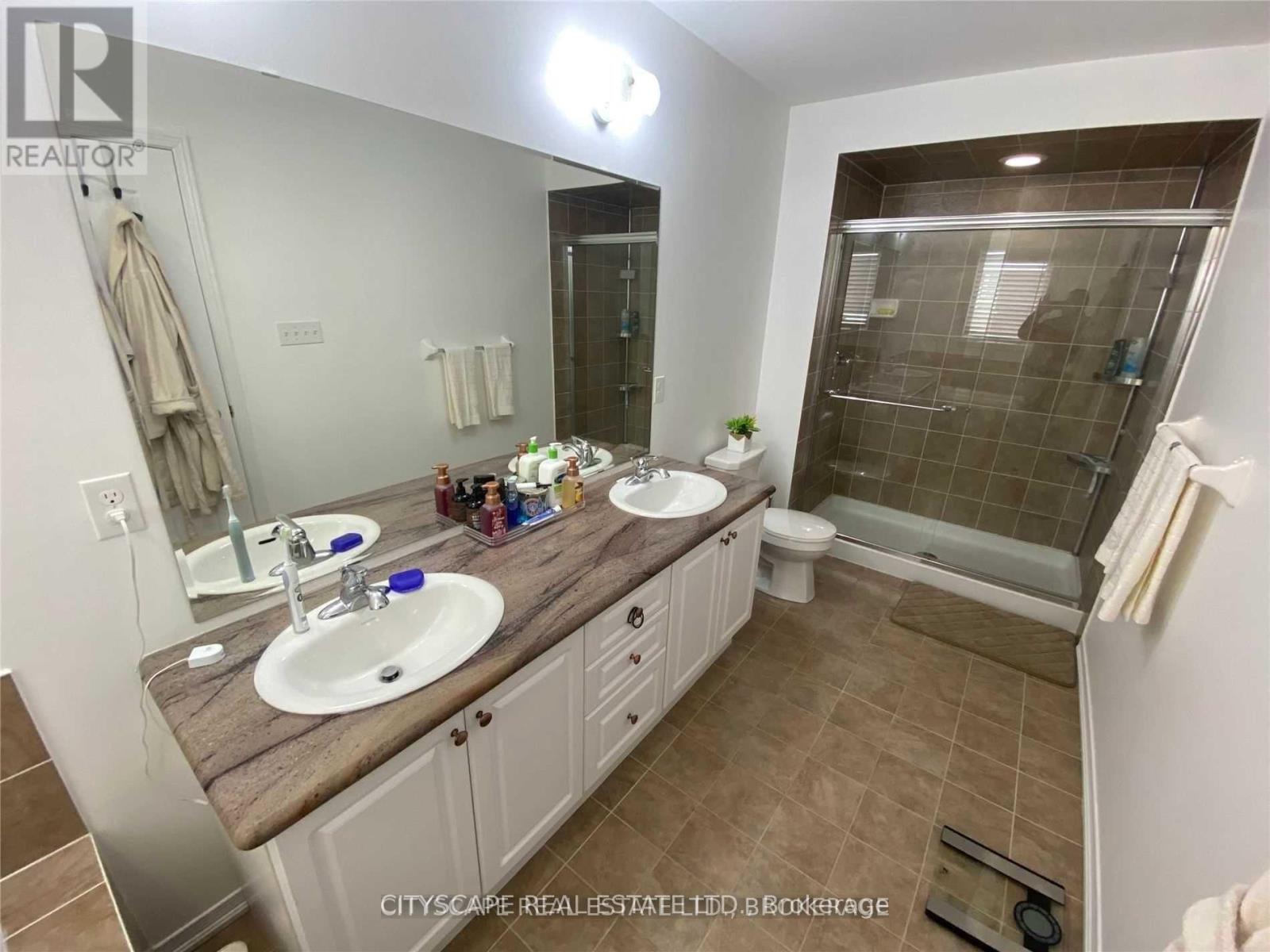Upper - 20 Pentonville Road, Brampton, Ontario  L6R 3R9 - Photo 17 - W13225234