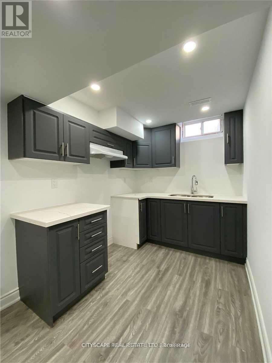 Upper - 20 Pentonville Road, Brampton, Ontario  L6R 3R9 - Photo 25 - W13225234