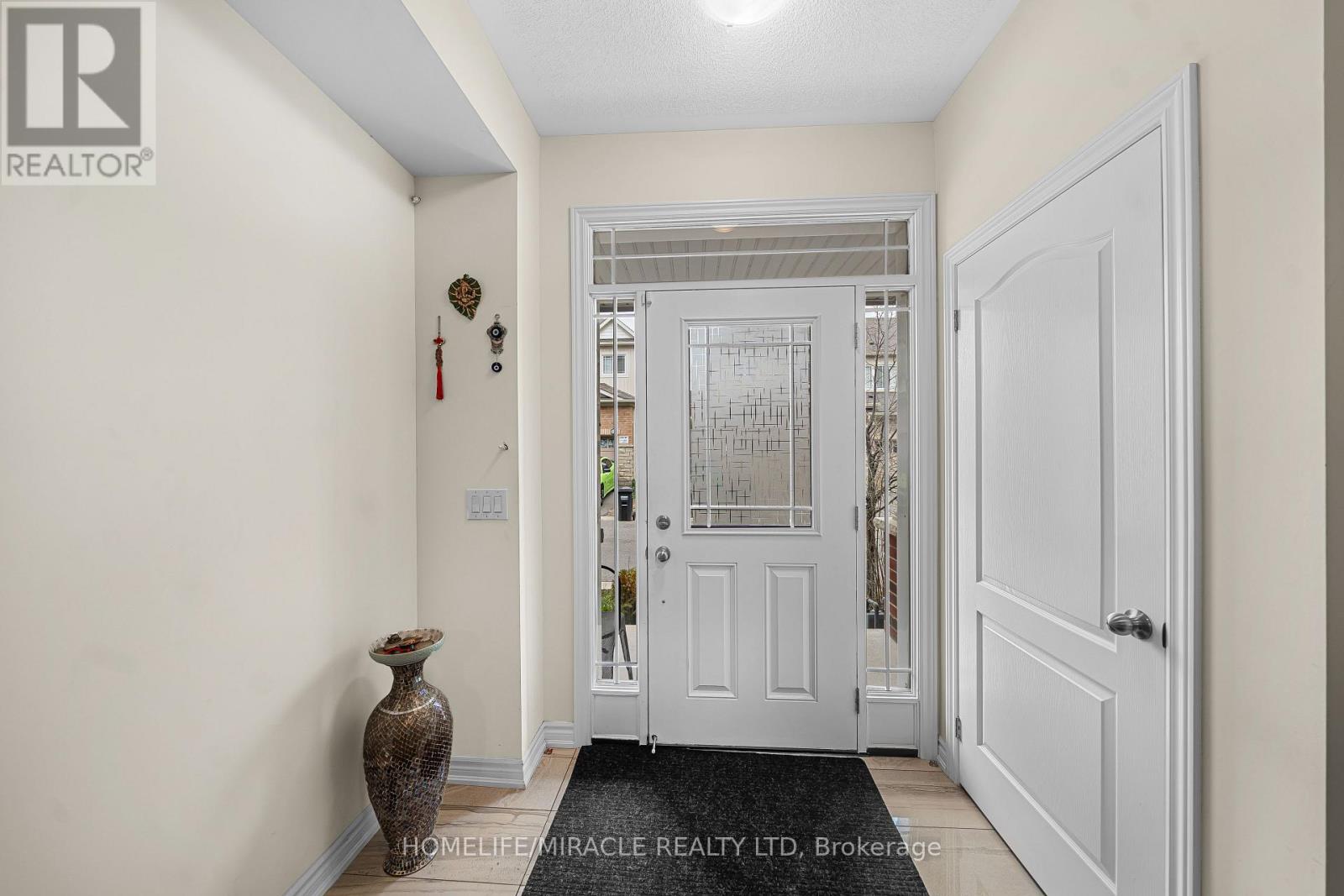 15 Glasson Lane, Caledon, Ontario  L7C 4H2 - Photo 7 - W13225256
